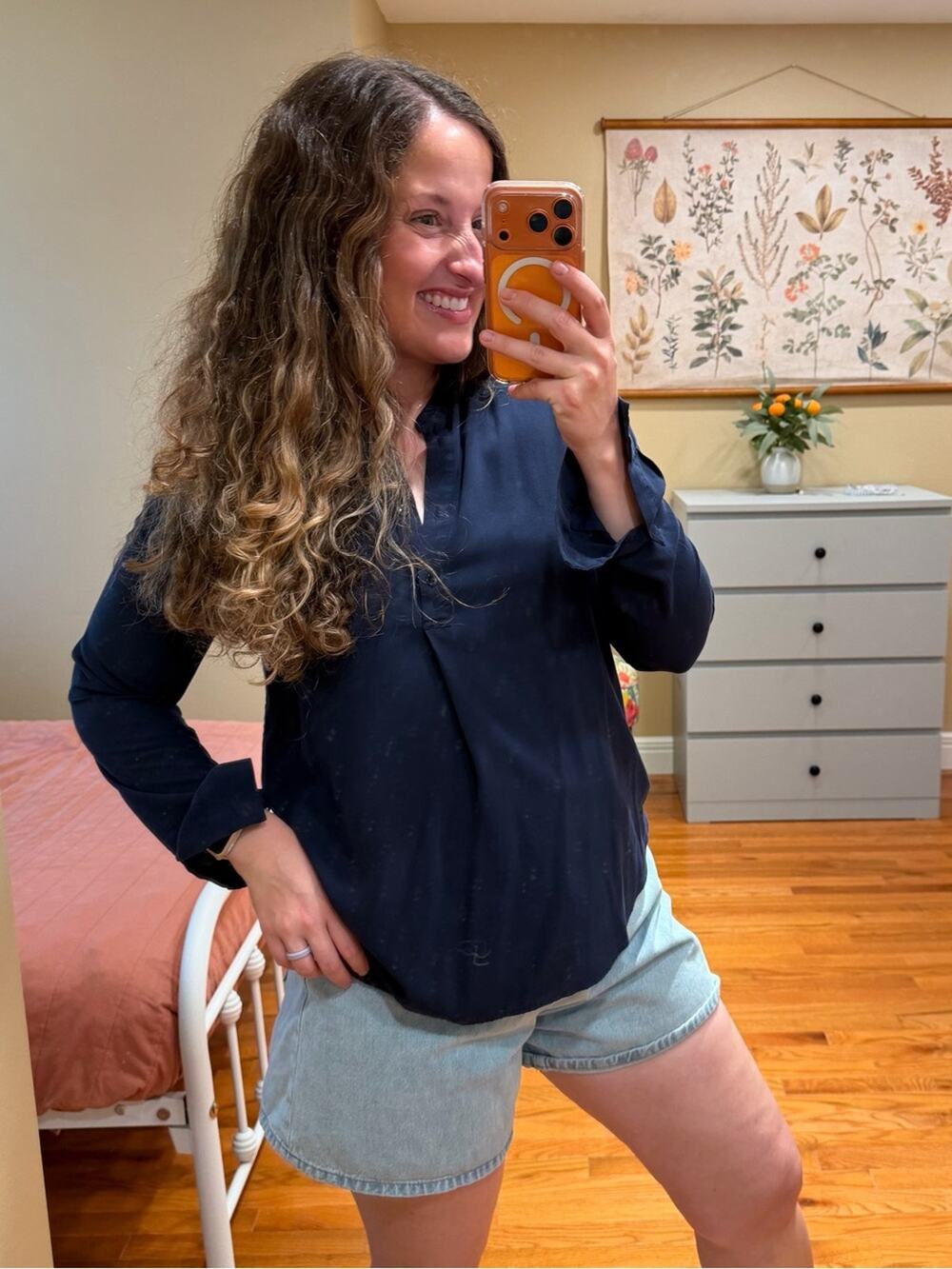 Uniqlo Women’s Navy Long-Sleeve Henley Blouse medium